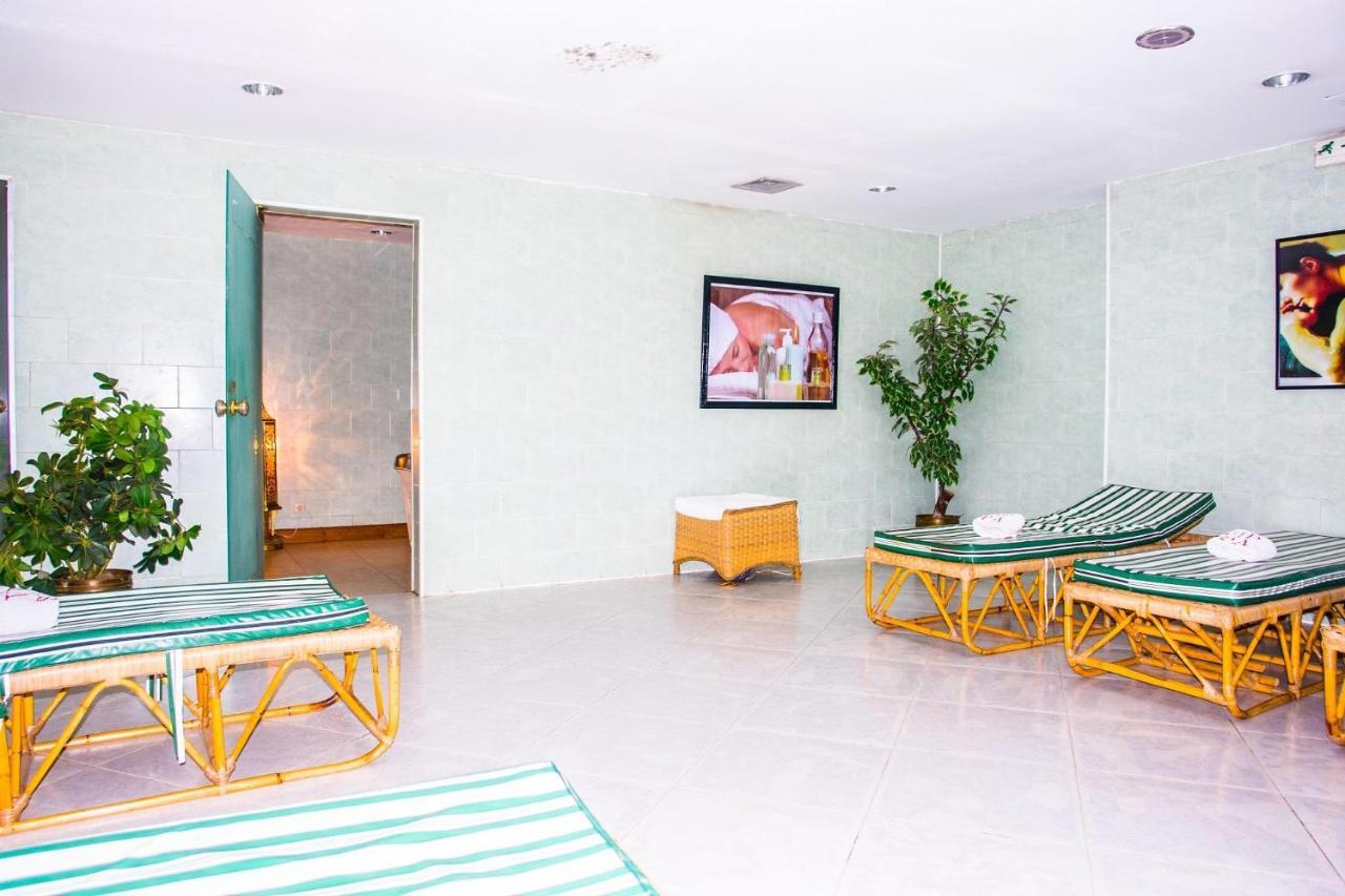 Pickalbatros Golf Beach Resort Sharm El-Sheikh Exterior foto A spa in a hotel